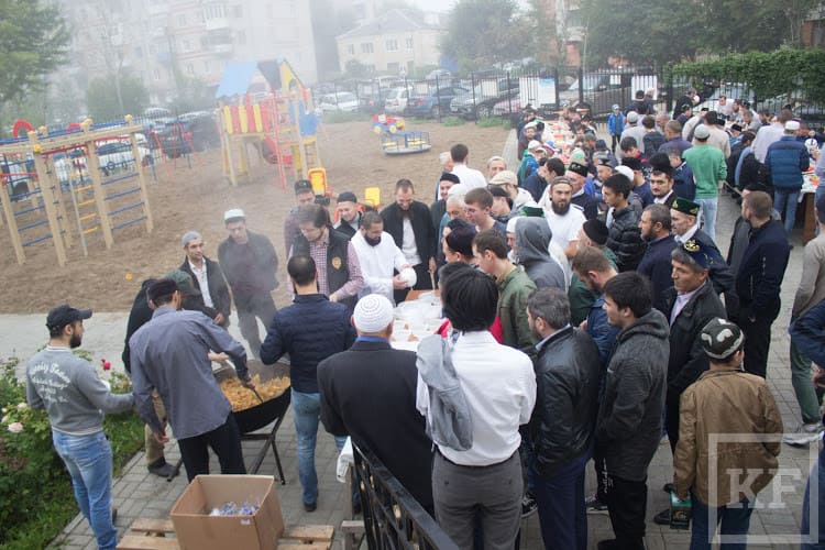 Площадка у мечети в Аметьево Площадка у мечети в Аметьево