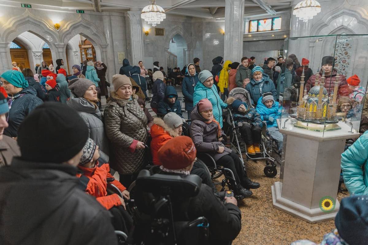 Подопечные Ярдэма на экскурсии в Казанском Кремле Подопечные Ярдэма на экскурсии в Казанском Кремле